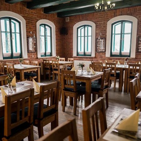 Na Kopecku Ad 1795 - Penzion S Restauraci A Wellness V Podkrkonosi Dvur Kralove nad Labem Ngoại thất bức ảnh