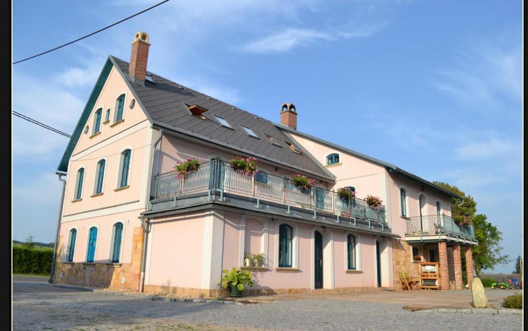 Na Kopecku Ad 1795 - Penzion S Restauraci A Wellness V Podkrkonosi Dvur Kralove nad Labem Ngoại thất bức ảnh