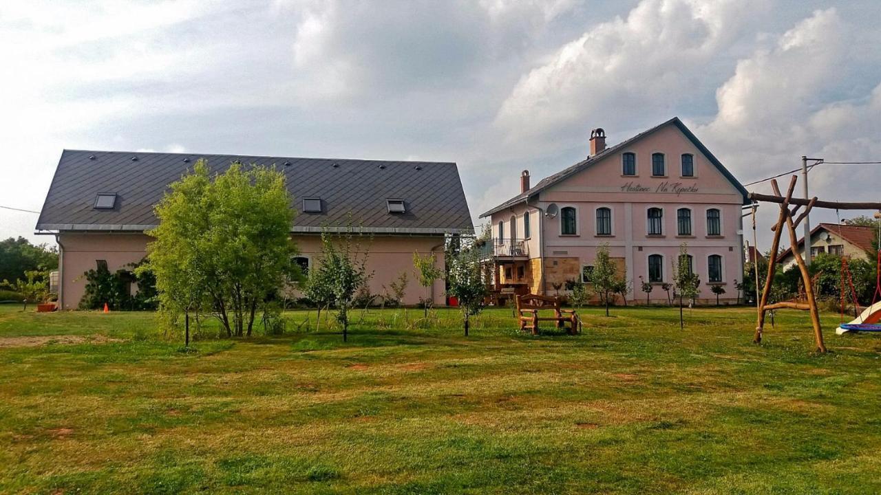 Na Kopecku Ad 1795 - Penzion S Restauraci A Wellness V Podkrkonosi Dvur Kralove nad Labem Ngoại thất bức ảnh