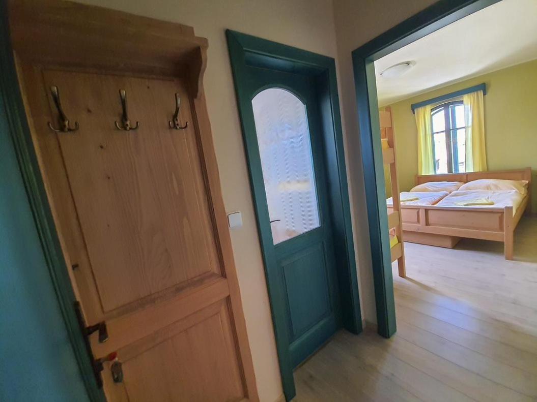 Na Kopecku Ad 1795 - Penzion S Restauraci A Wellness V Podkrkonosi Dvur Kralove nad Labem Ngoại thất bức ảnh
